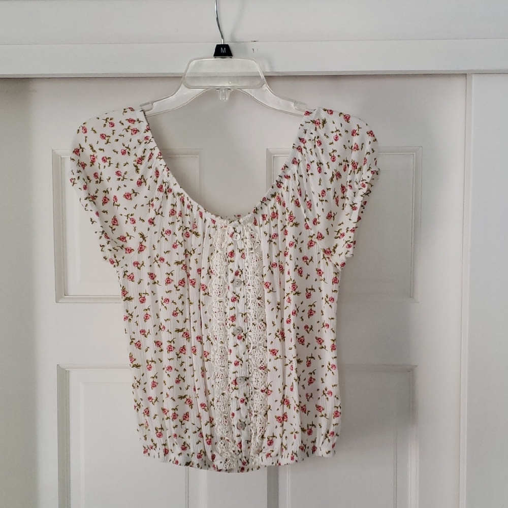 No Boundaries White and Pink Floral Blouse